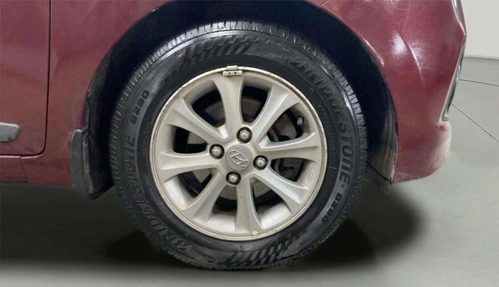 2014 Hyundai Grand i10 ASTA AT 1.2 KAPPA VTVT, Petrol, Automatic, 39,861 km, Right Front Wheel