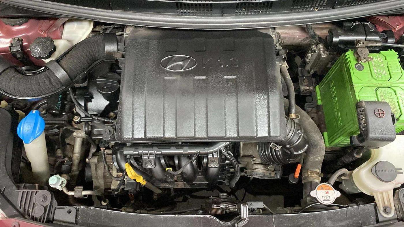 2014 Hyundai Grand i10 ASTA AT 1.2 KAPPA VTVT, Petrol, Automatic, 40,182 km, Engine View