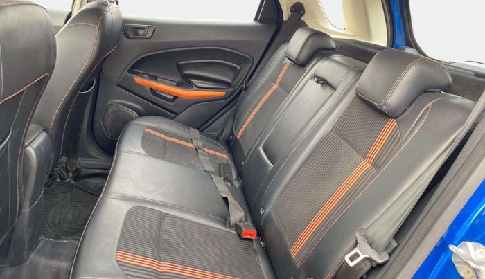 2020 Ford Ecosport TITANIUM 1.5 SPORTS(SUNROOF) PETROL, Petrol, Manual, 50,014 km, Right Side Rear Door Cabin