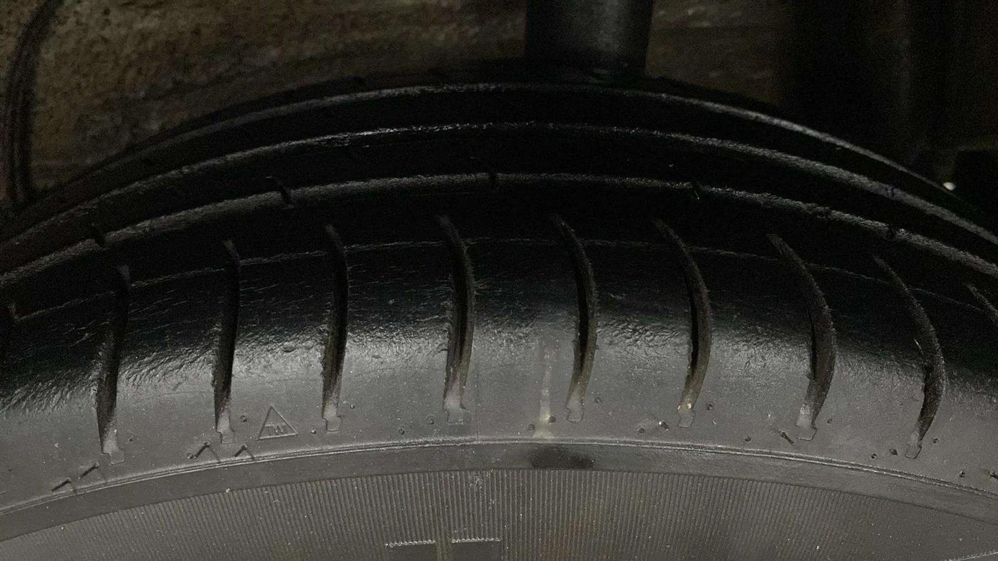 2018 Maruti Celerio VXI (O) CNG, CNG, Manual, 78,061 km, Left Rear Tyre Tread