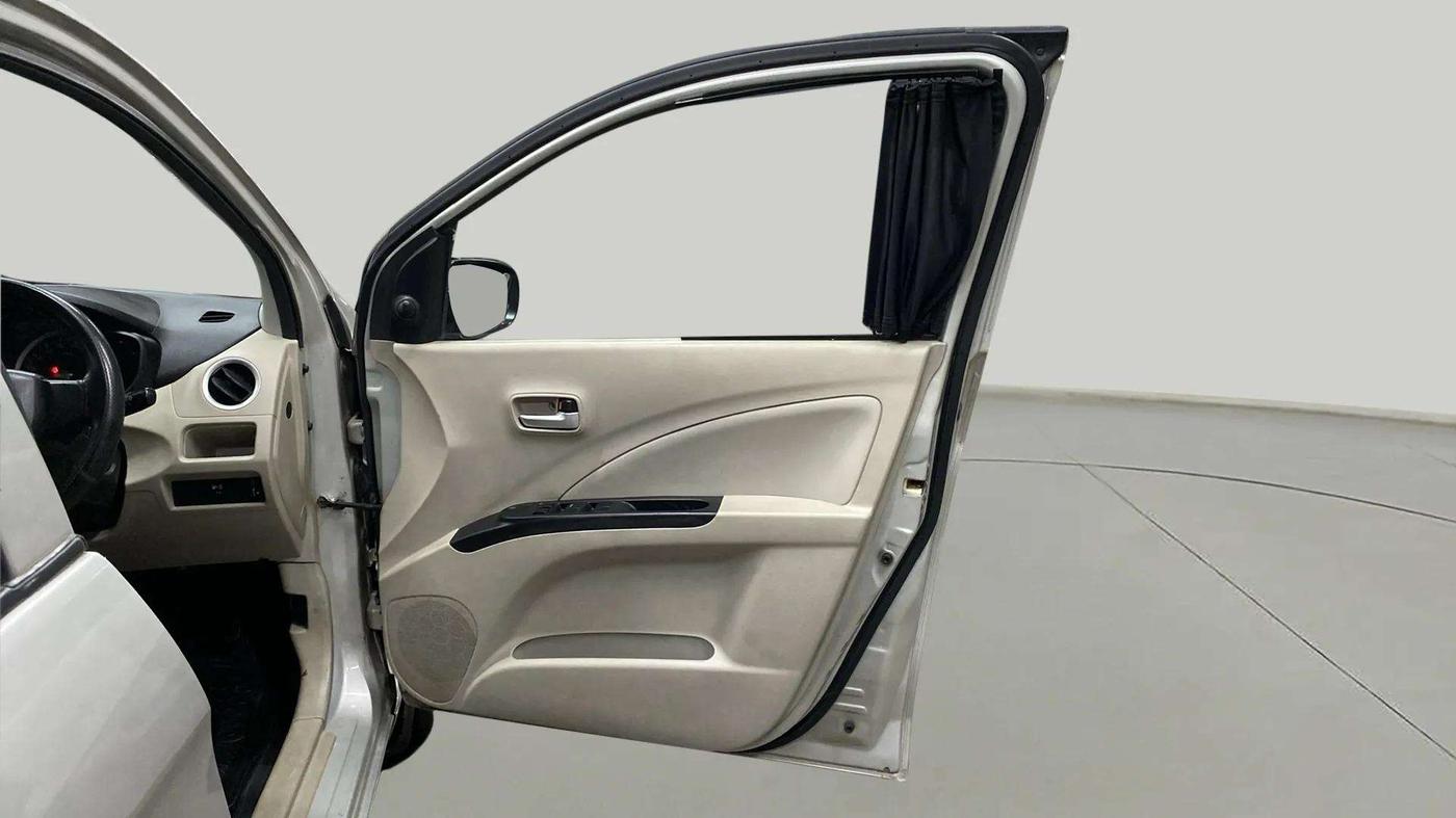 2018 Maruti Celerio VXI (O) CNG, CNG, Manual, 78,061 km, RHS Front Door