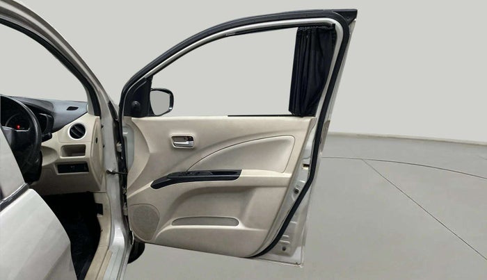 2018 Maruti Celerio VXI (O) CNG, CNG, Manual, 78,061 km, RHS Front Door