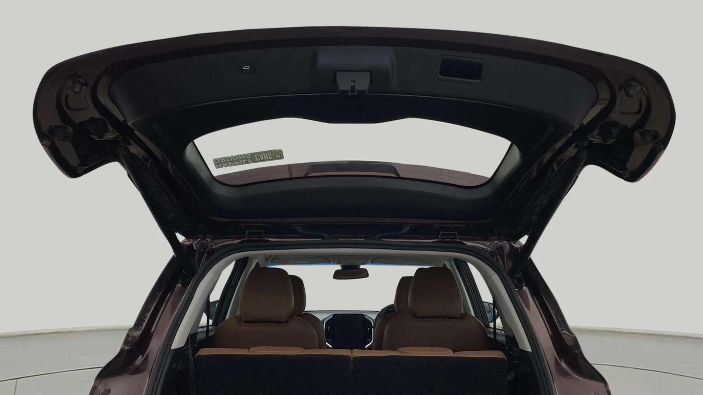 2020 MG HECTOR PLUS SHARP 1.5 PETROL TURBO DCT 6-STR, Petrol, Automatic, 40,758 km, Boot Door Open