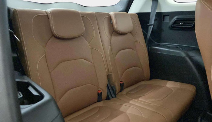 2020 MG HECTOR PLUS SHARP 1.5 PETROL TURBO DCT 6-STR, Petrol, Automatic, 40,758 km, Third Seat Row ( optional )