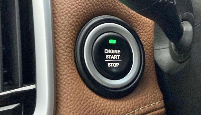 2020 MG HECTOR PLUS SHARP 1.5 PETROL TURBO DCT 6-STR, Petrol, Automatic, 40,758 km, Keyless Start/ Stop Button