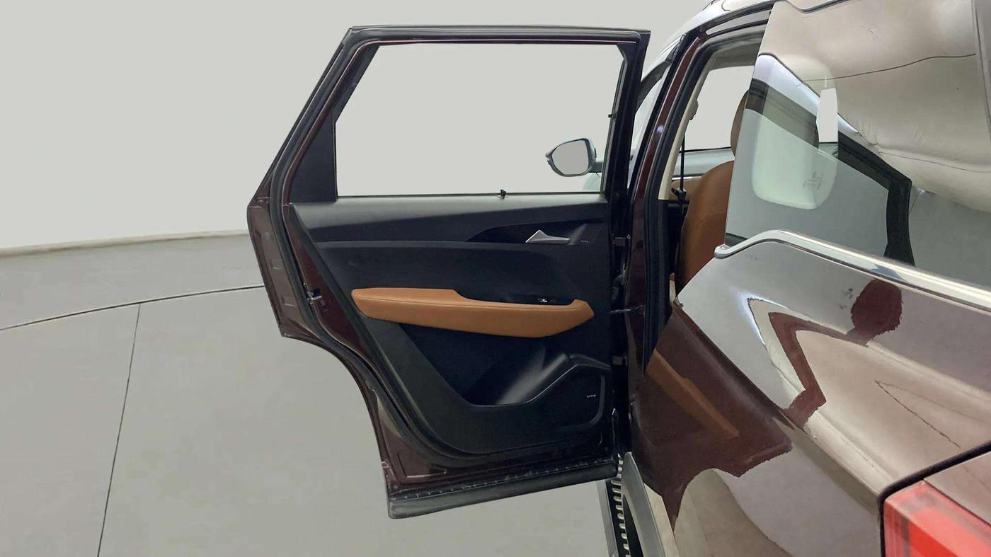 2020 MG HECTOR PLUS SHARP 1.5 PETROL TURBO DCT 6-STR, Petrol, Automatic, 40,758 km, LHS Rear Door