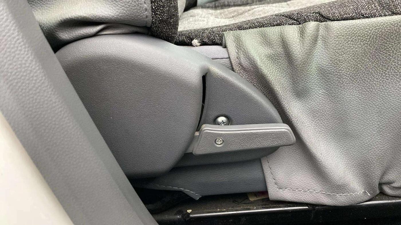 2015 Maruti Alto 800 LXI, Petrol, Manual, 4,379 km, Driver Side Adjustment Panel