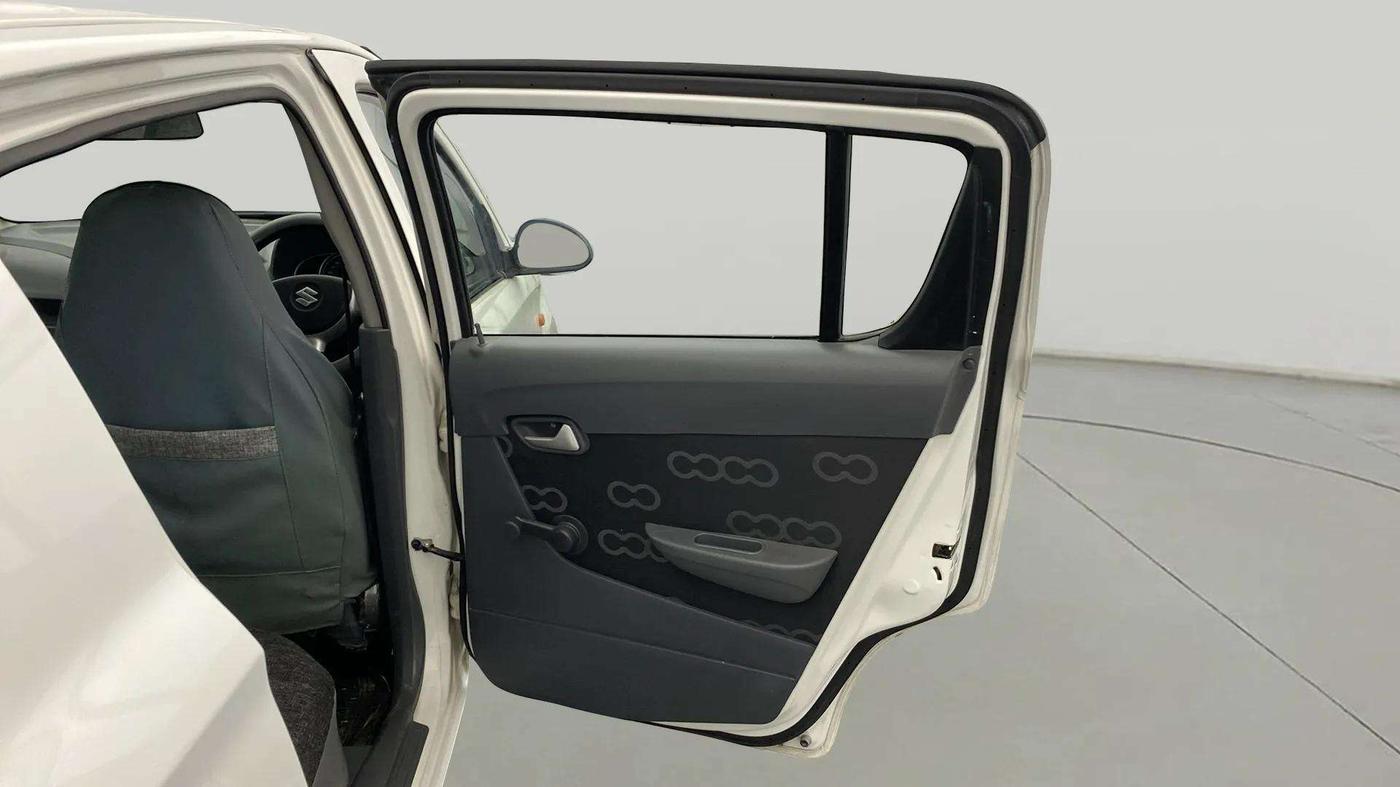2015 Maruti Alto 800 LXI, Petrol, Manual, 4,379 km, RHS Rear Door