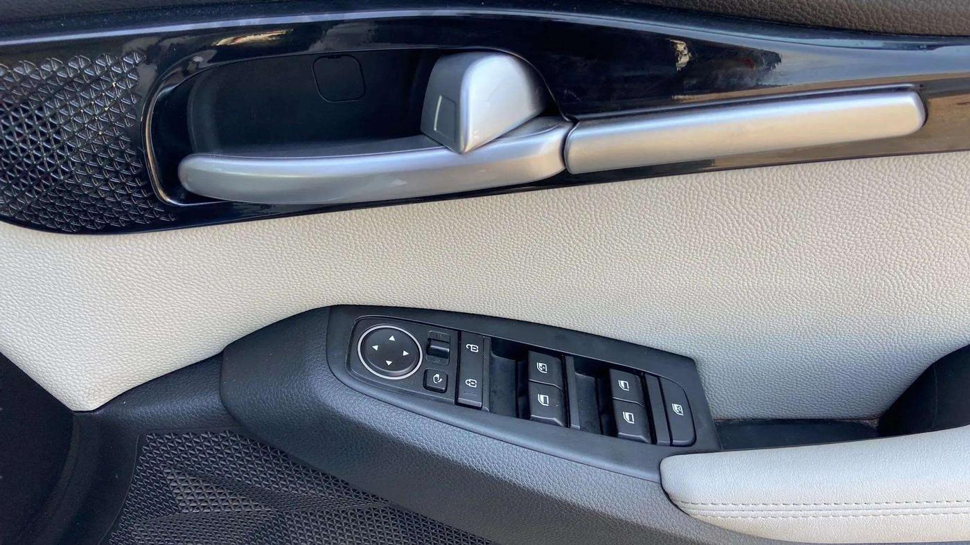 2021 KIA SELTOS HTX 1.5 PETROL, Petrol, Manual, 51,306 km, Driver Side Door Panels Control