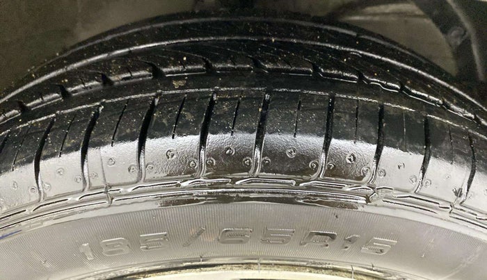 2018 Maruti Dzire ZDI PLUS AMT, Diesel, Automatic, 61,245 km, Right Front Tyre Tread