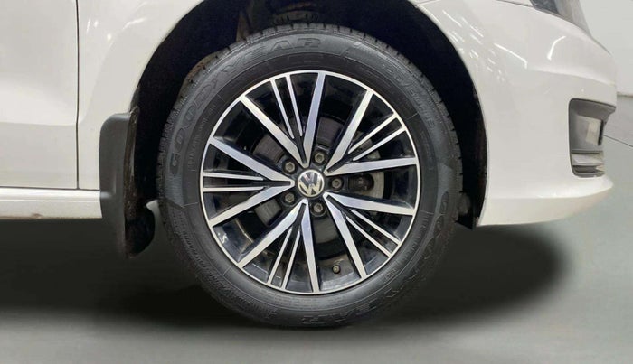 2019 Volkswagen Vento HIGHLINE 1.6 MPI, Petrol, Manual, 4,517 km, Right Front Wheel