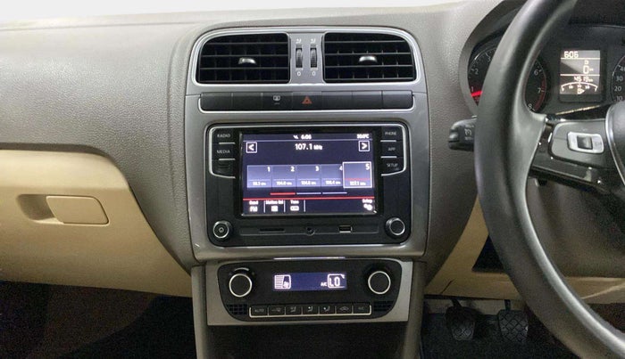 2019 Volkswagen Vento HIGHLINE 1.6 MPI, Petrol, Manual, 4,517 km, Air Conditioner