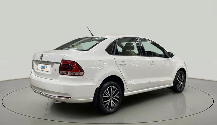 2019 Volkswagen Vento HIGHLINE 1.6 MPI, Petrol, Manual, 4,517 km, Right Back Diagonal