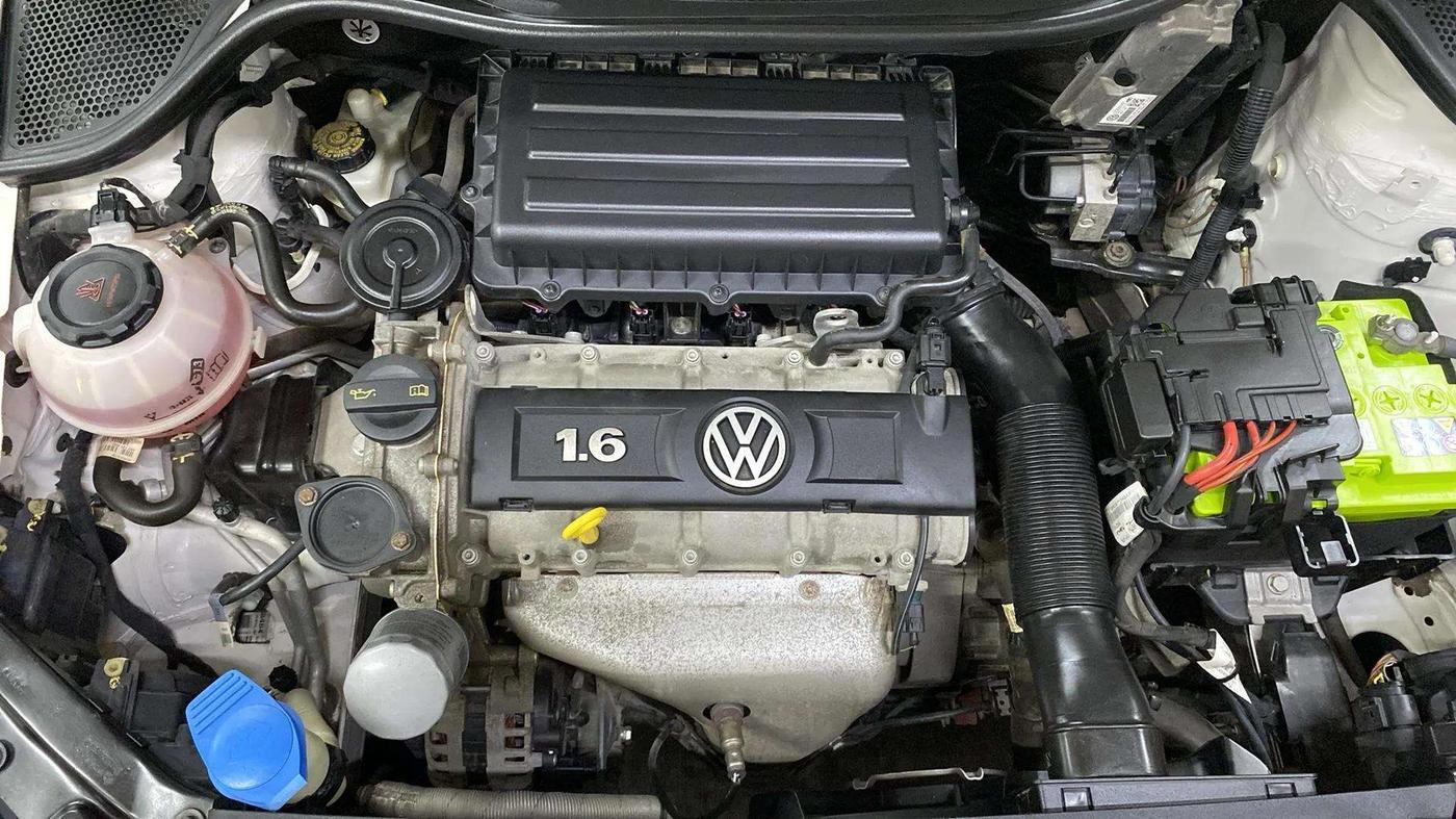 2019 Volkswagen Vento HIGHLINE 1.6 MPI, Petrol, Manual, 4,517 km, Engine View
