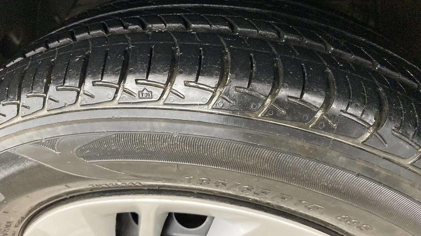 2017 Maruti Baleno DELTA PETROL 1.2, Petrol, Manual, 56,284 km, Left Rear Tyre Tread