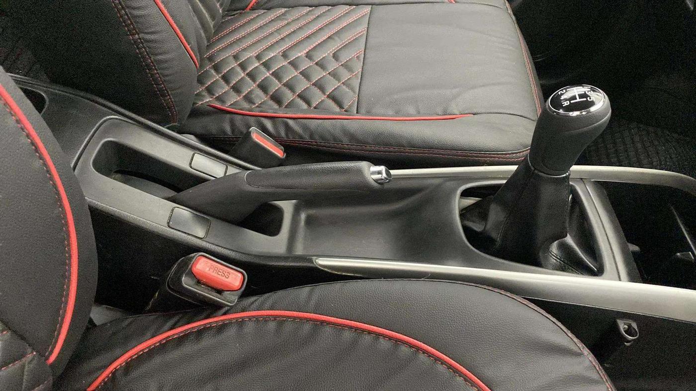 2017 Maruti Baleno DELTA PETROL 1.2, Petrol, Manual, 56,284 km, Gear Lever