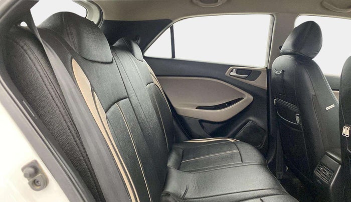 2018 Hyundai Elite i20 MAGNA EXECUTIVE 1.2, Petrol, Manual, 48,397 km, Right Side Rear Door Cabin