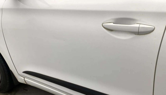 2018 Hyundai Elite i20 MAGNA EXECUTIVE 1.2, Petrol, Manual, 48,397 km, Front passenger door - Slightly dented