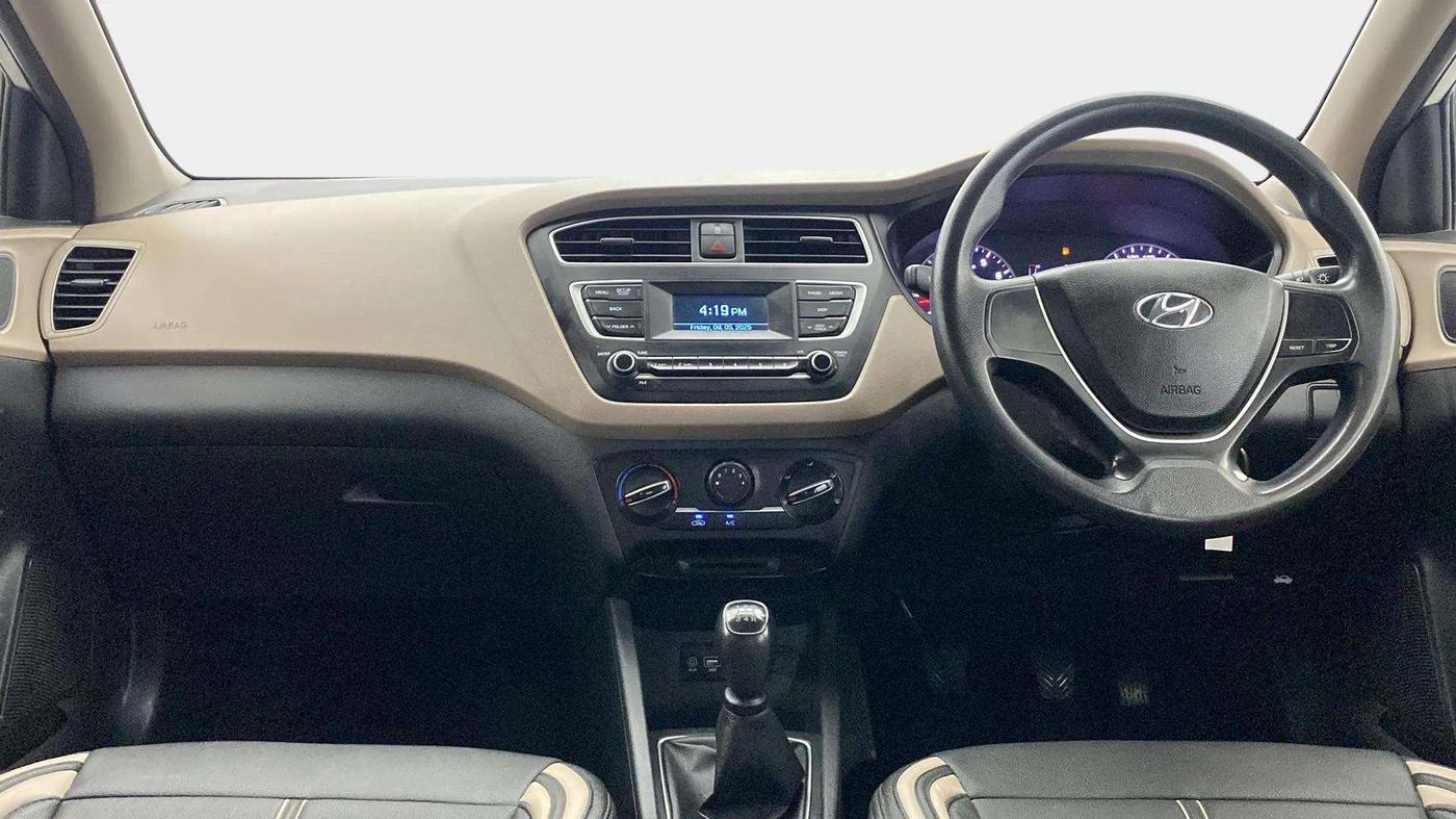 2018 Hyundai Elite i20 MAGNA EXECUTIVE 1.2, Petrol, Manual, 48,397 km, Dashboard