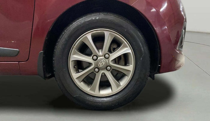 2015 Hyundai Grand i10 ASTA (O) 1.2 KAPPA VTVT, Petrol, Manual, 29,513 km, Right Front Wheel