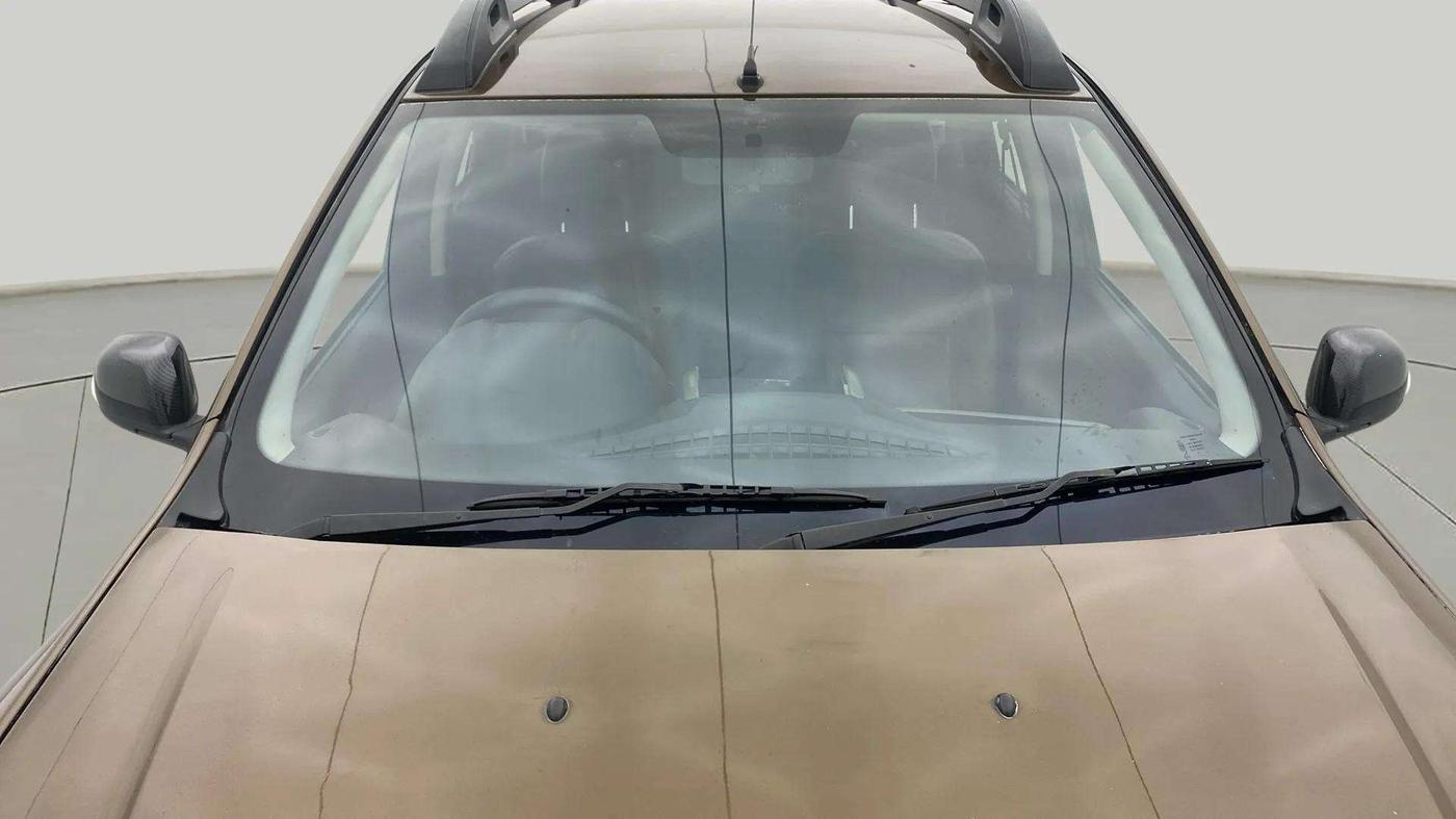 2017 Renault Duster RXS CVT, Petrol, Automatic, 42,921 km, Front Windshield
