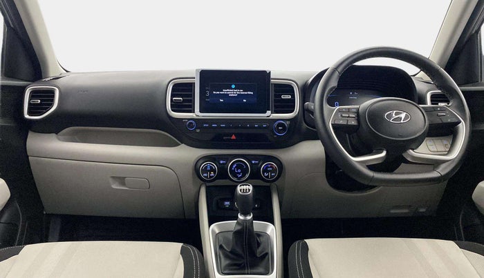 2023 Hyundai VENUE SX 1.2 PETROL, Petrol, Manual, 8,292 km, Dashboard