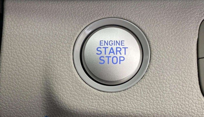 2023 Hyundai VENUE SX 1.2 PETROL, Petrol, Manual, 8,292 km, Keyless Start/ Stop Button