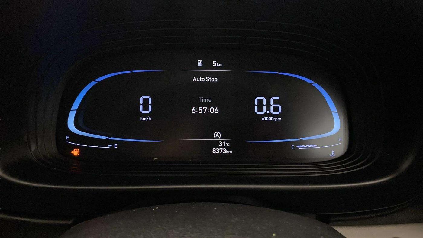 2023 Hyundai VENUE SX 1.2 PETROL, Petrol, Manual, 8,292 km, Odometer Image
