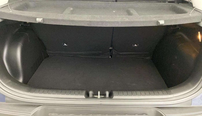 2023 Hyundai VENUE SX 1.2 PETROL, Petrol, Manual, 8,292 km, Boot Inside