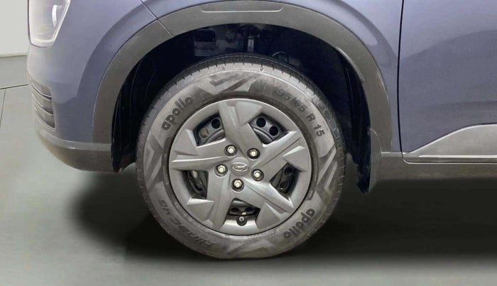 2023 Hyundai VENUE SX 1.2 PETROL, Petrol, Manual, 8,292 km, Left Front Wheel