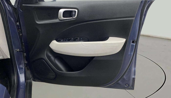 2023 Hyundai VENUE SX 1.2 PETROL, Petrol, Manual, 8,292 km, Driver Side Door Panels Control