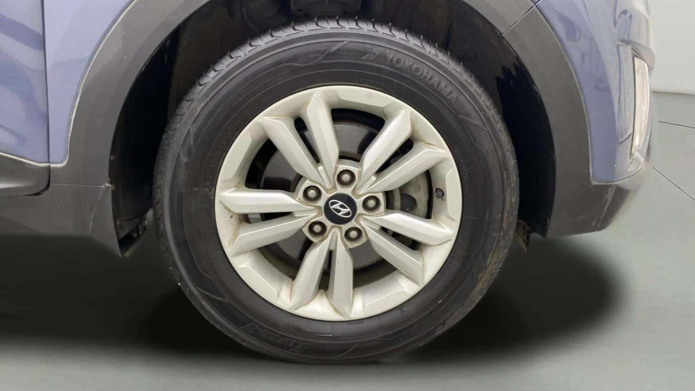2016 Hyundai Creta SX PLUS 1.6 PETROL, Petrol, Manual, 80,831 km, Right Front Wheel
