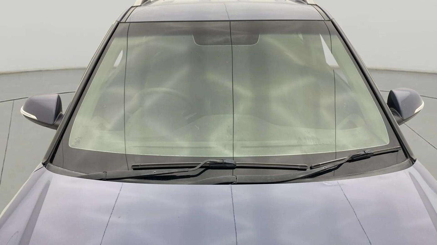 2016 Hyundai Creta SX PLUS 1.6 PETROL, Petrol, Manual, 80,831 km, Front Windshield