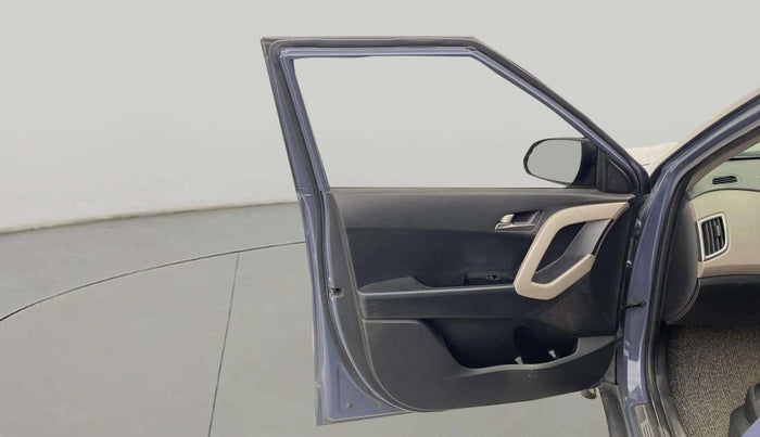 2016 Hyundai Creta SX PLUS 1.6 PETROL, Petrol, Manual, 80,813 km, LHS Front Door