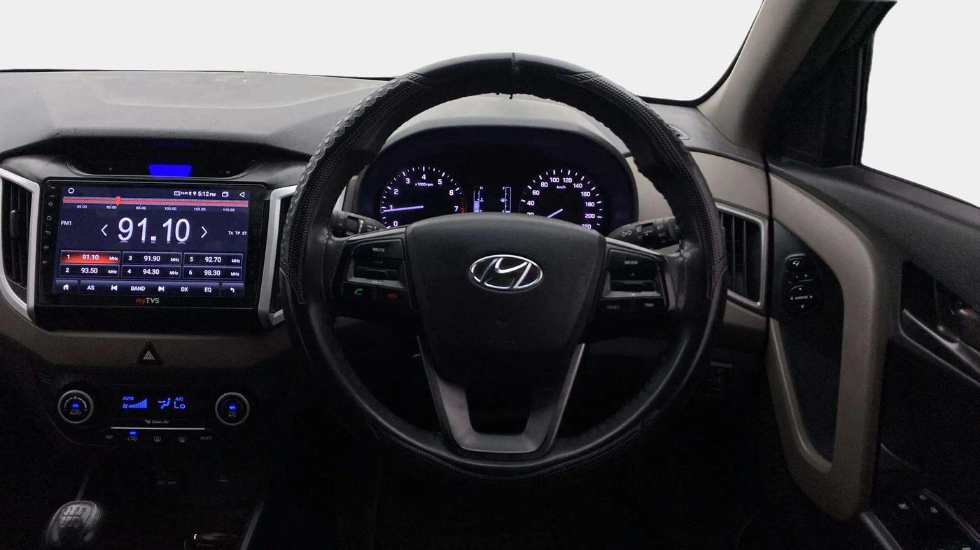 2016 Hyundai Creta SX PLUS 1.6 PETROL, Petrol, Manual, 80,831 km, Steering Wheel Close Up