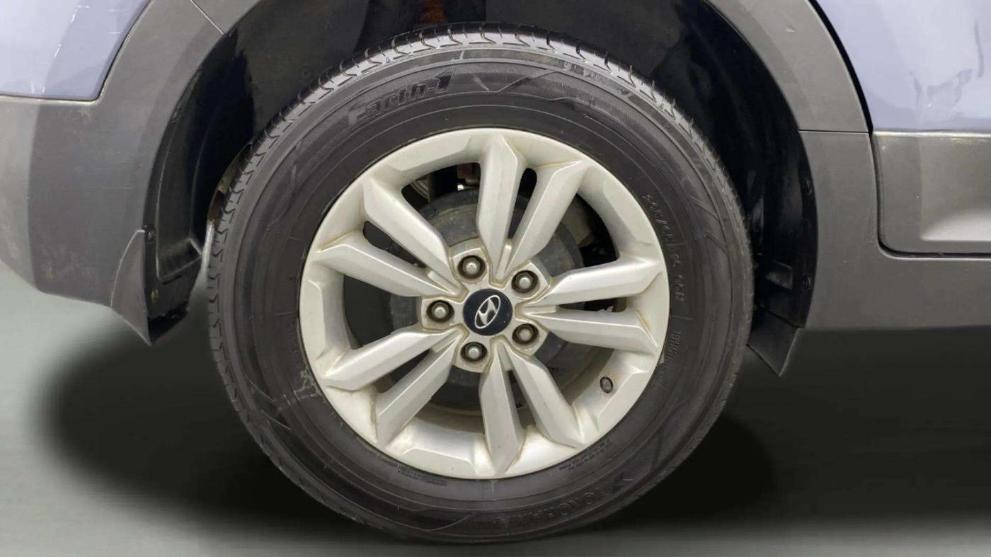 2016 Hyundai Creta SX PLUS 1.6 PETROL, Petrol, Manual, 80,831 km, Right Rear Wheel