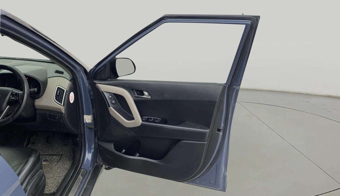 2016 Hyundai Creta SX PLUS 1.6 PETROL, Petrol, Manual, 80,813 km, RHS Front Door
