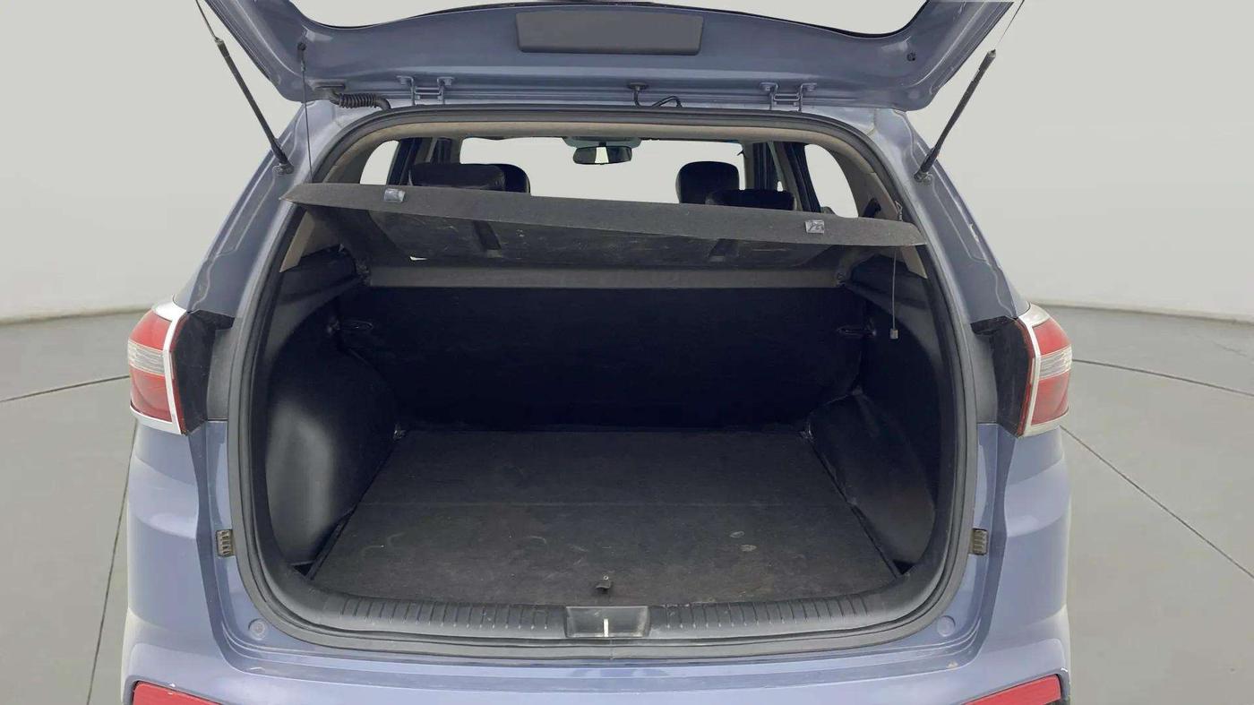 2016 Hyundai Creta SX PLUS 1.6 PETROL, Petrol, Manual, 80,831 km, Boot Open Zoomed View