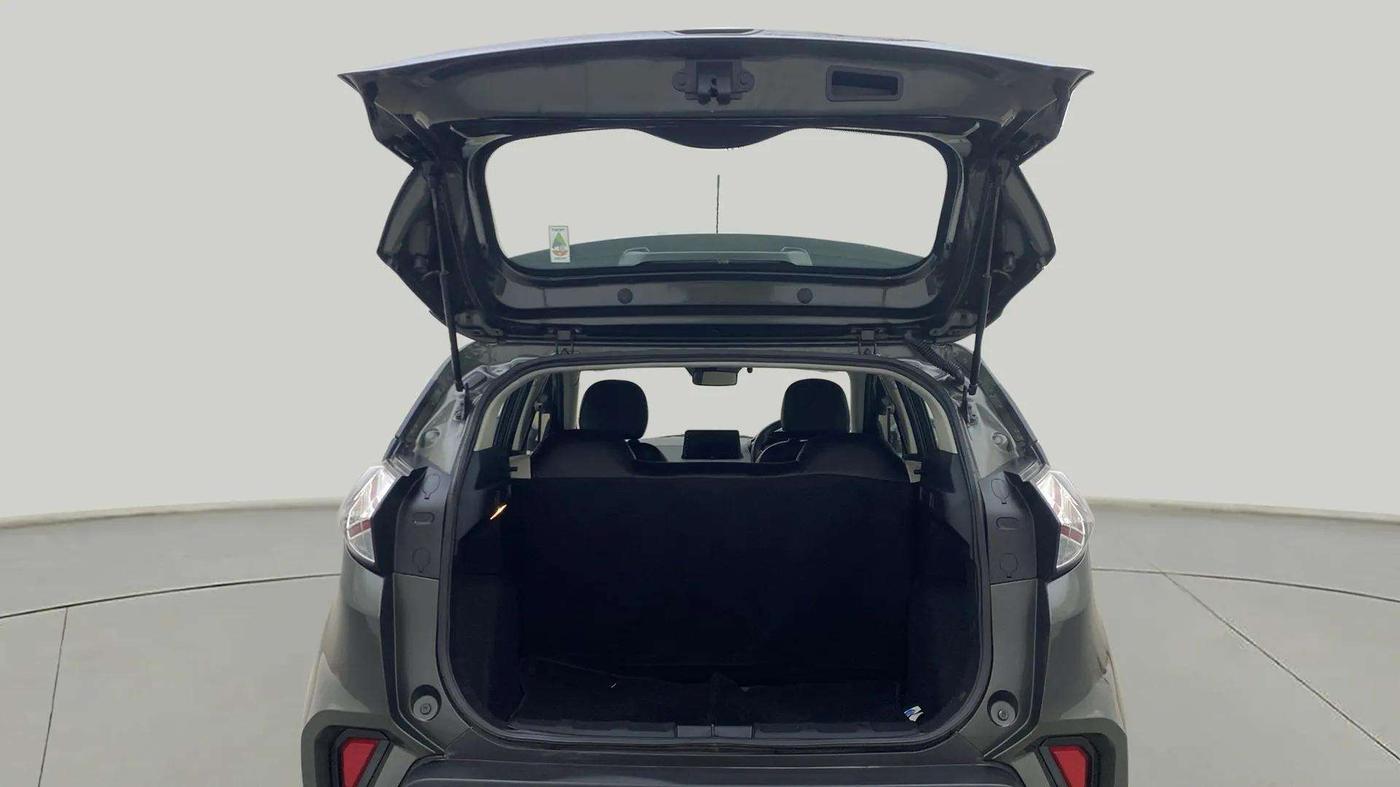 2022 Tata NEXON XMA SUNROOF PETROL, Petrol, Automatic, 23,825 km, Boot Door Open