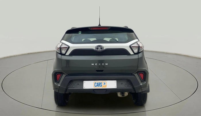 2022 Tata NEXON XMA SUNROOF PETROL, Petrol, Automatic, 23,825 km, Back/Rear