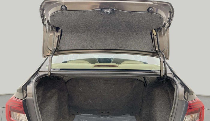 2022 Honda Amaze 1.2L I-VTEC VX CVT, Petrol, Automatic, 48,496 km, Boot Door Open