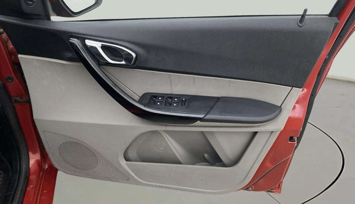 2017 Tata Tiago XZ PETROL, Petrol, Manual, 35,996 km, Driver Side Door Panels Control