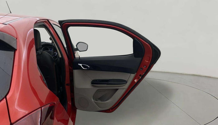 2017 Tata Tiago XZ PETROL, Petrol, Manual, 35,996 km, RHS Rear Door