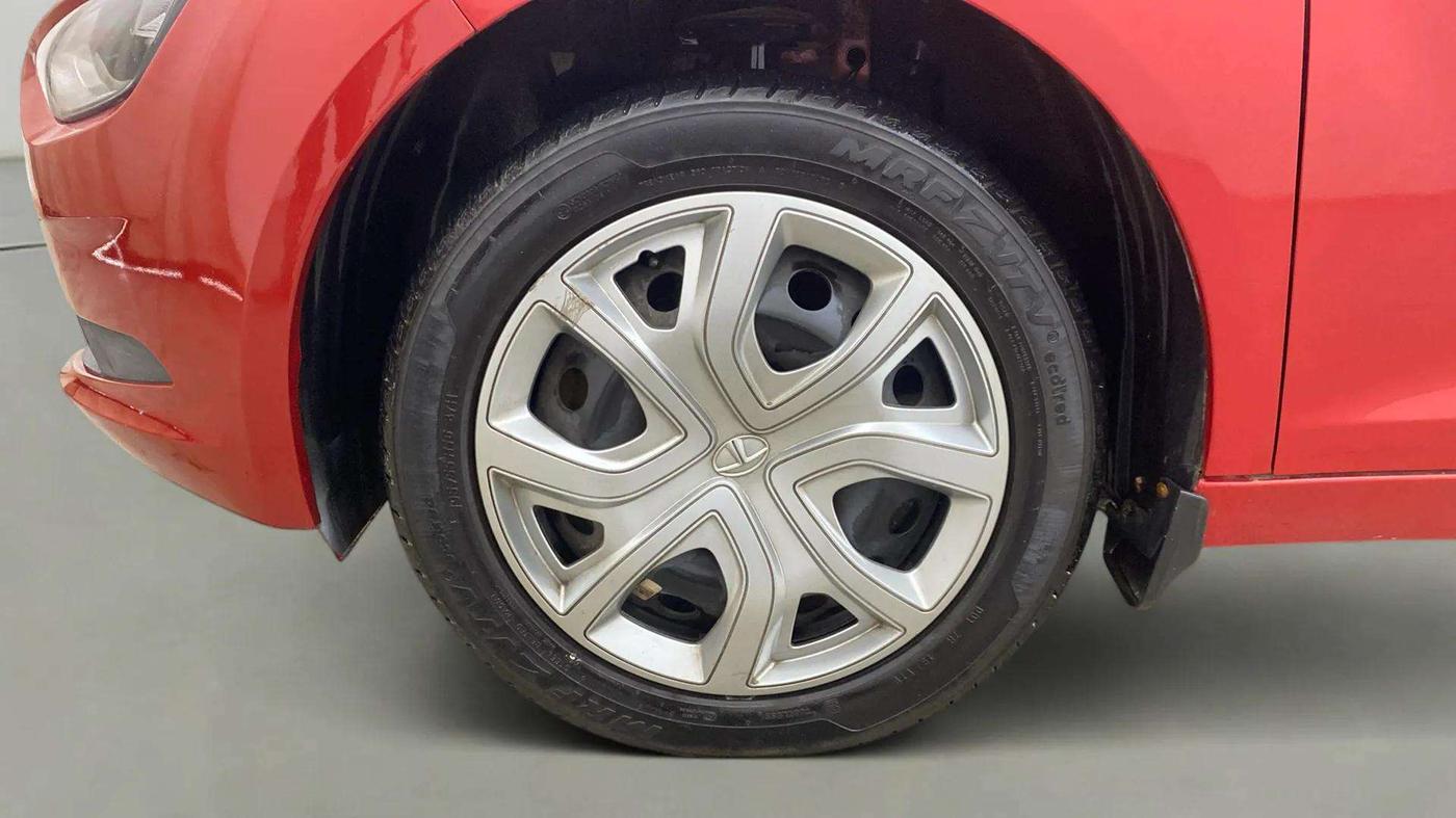 2020 Tata ALTROZ XT PETROL, Petrol, Manual, 7,610 km, Left Front Wheel