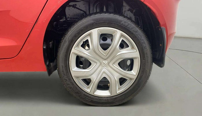 2020 Tata ALTROZ XT PETROL, Petrol, Manual, 7,610 km, Left Rear Wheel
