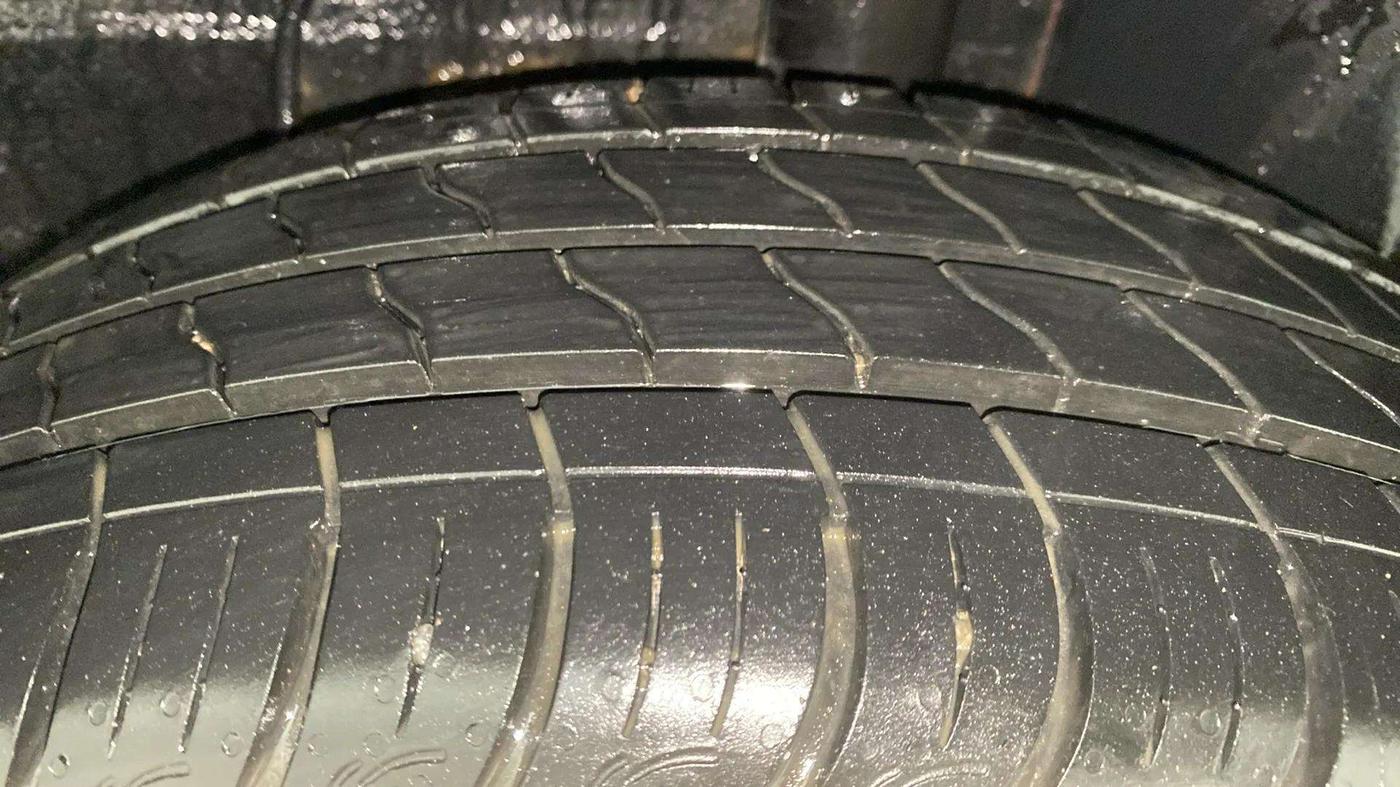 2020 Tata ALTROZ XT PETROL, Petrol, Manual, 7,610 km, Left Rear Tyre Tread