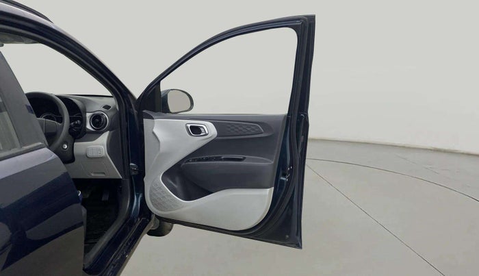 2020 Hyundai GRAND I10 NIOS SPORTZ AMT 1.2 KAPPA VTVT, Petrol, Automatic, 10,299 km, RHS Front Door