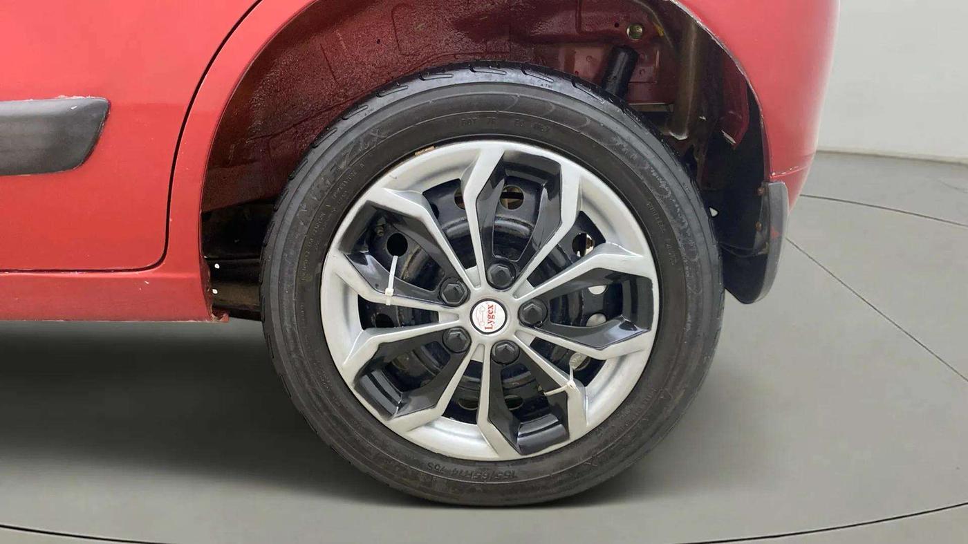 2013 Maruti Wagon R 1.0 VXI, Petrol, Manual, 80,880 km, Left Rear Wheel