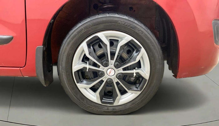 2013 Maruti Wagon R 1.0 VXI, Petrol, Manual, 80,880 km, Right Front Wheel