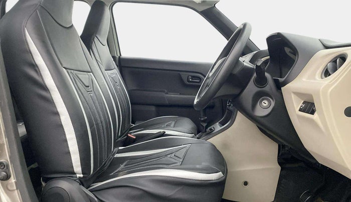 2019 Maruti New Wagon-R LXI CNG 1.0, CNG, Manual, 41,047 km, Right Side Front Door Cabin